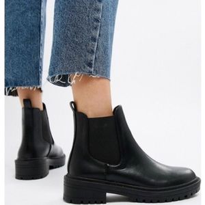 RAID black Chelsea boot
